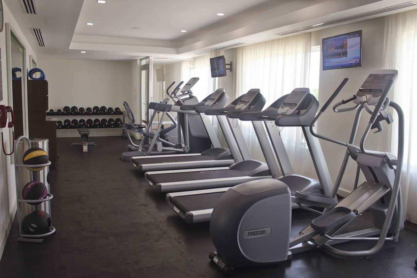 Hampton Inn By Hilton Mérida Zewnętrze zdjęcie