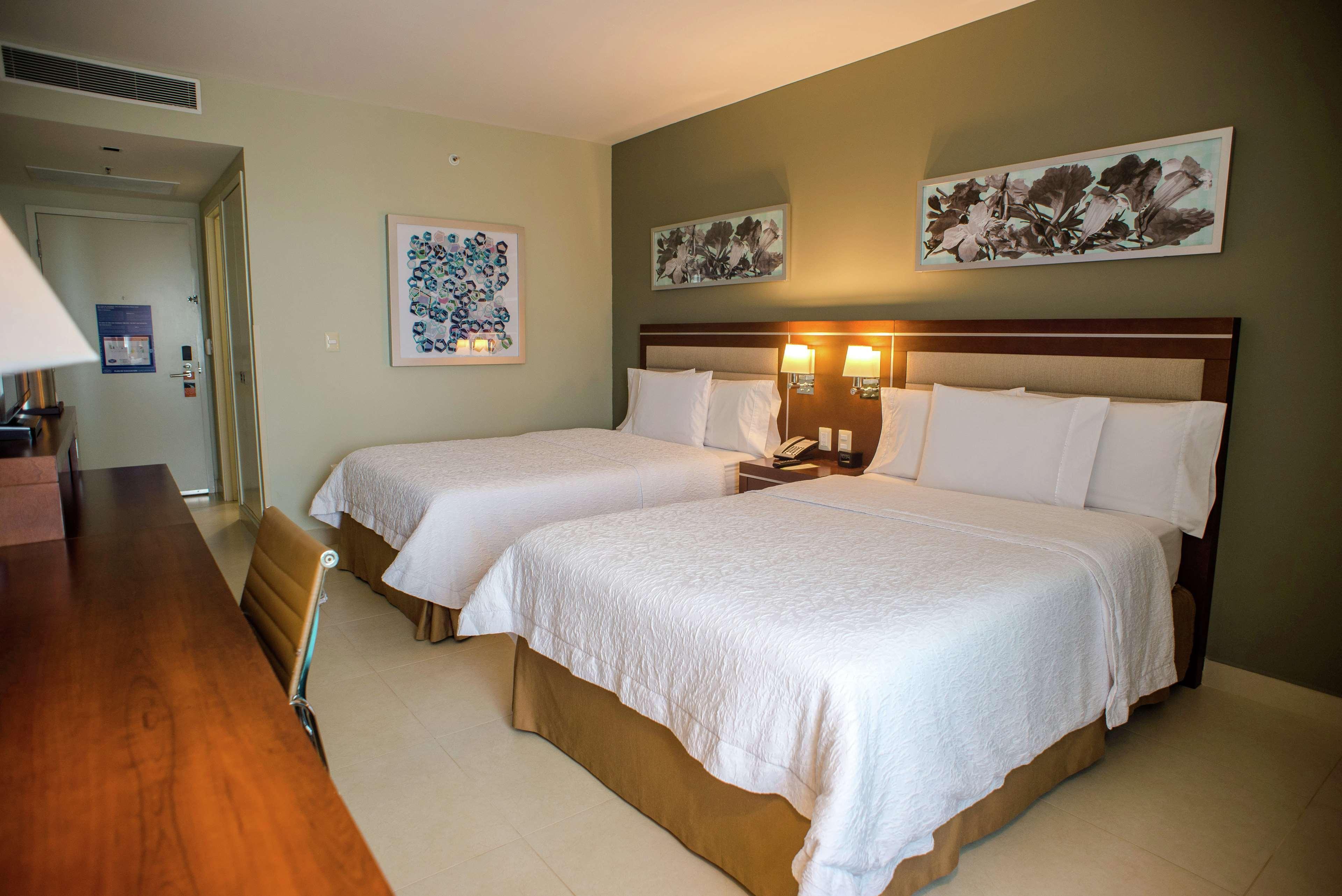 Hampton Inn By Hilton Mérida Zewnętrze zdjęcie